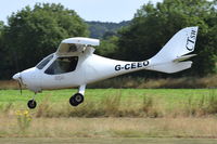 G-CEEO @ X3CX - Landing at Northrepps. - by Graham Reeve