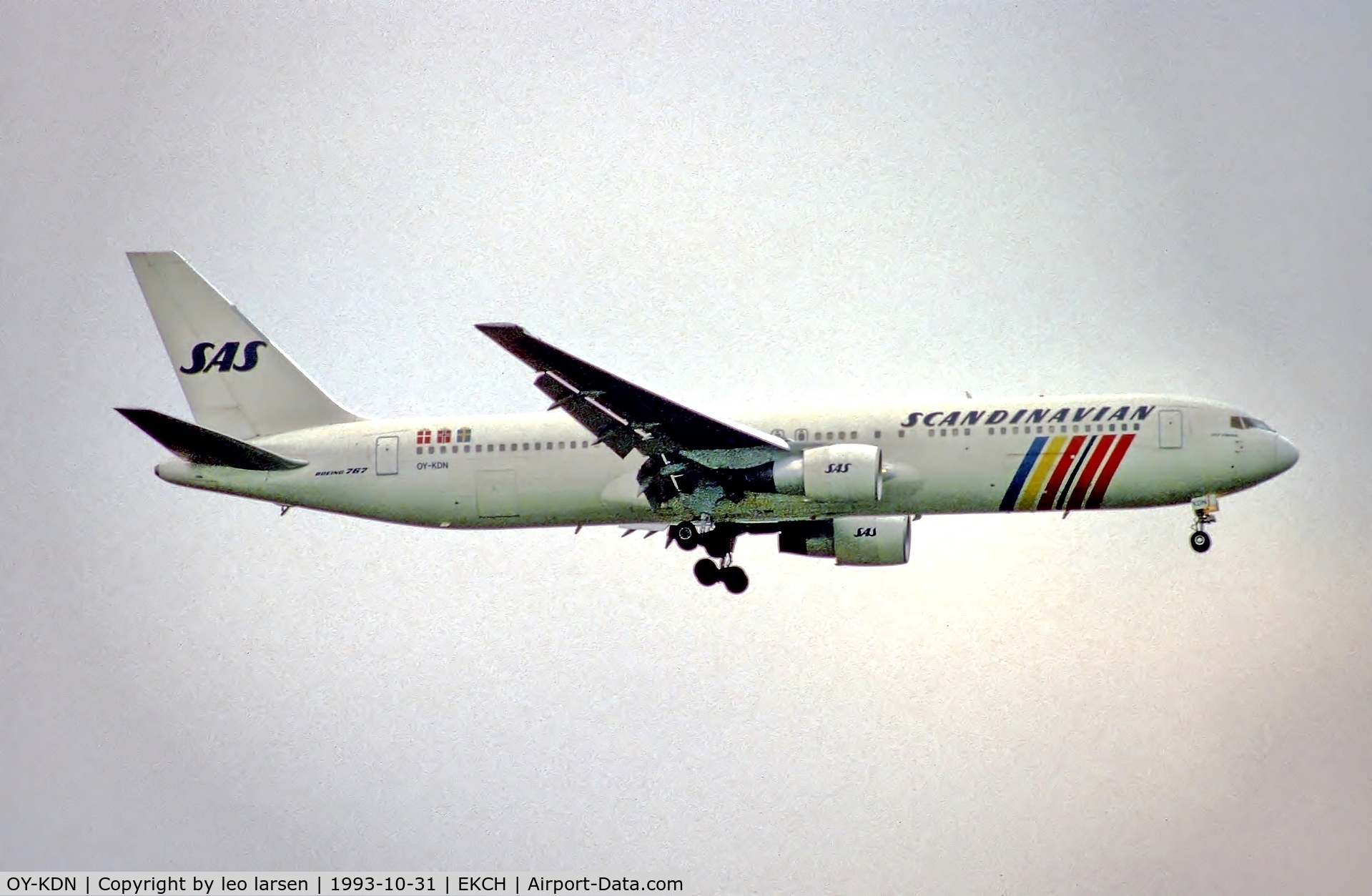 OY-KDN, 1990 Boeing 767-383/ER C/N 24848, Copenhagen 31.10.93