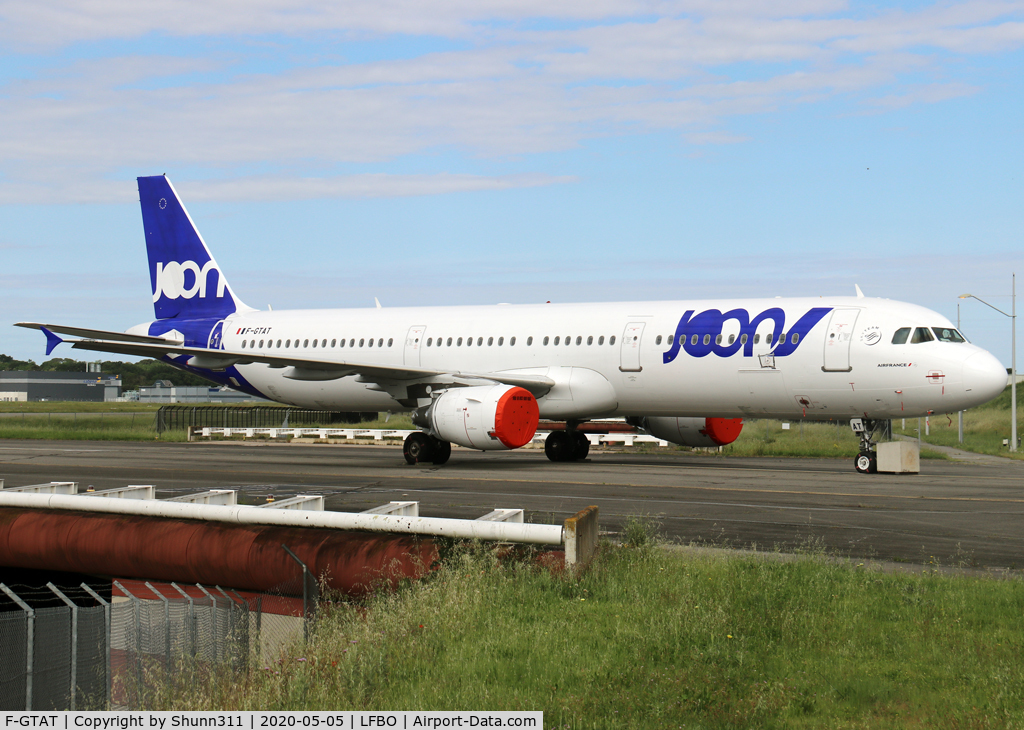 F-GTAT, 2008 Airbus A321-211 C/N 3441, Stored at Air France facility... to be repainted in Air France c/s.