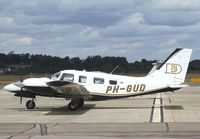 PH-GUD @ EGKA - Piper PA-34-220T Seneca V at Shoreham airport
