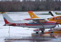 N73321 @ KBLI - Cessna 172M Skyhawk at the Bellingham Intl. Airport, Bellingham WA
