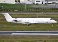 EC-JNX @ LFBO - Landing rwy 14R in all white c/s - by Shunn311