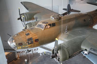 41-9032 - Now at the New Orleans american WWII museum - by olivier Cortot
