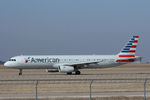 N572UW @ DFW - American Airlines at DFW Airport