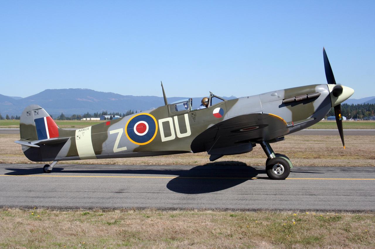 Extensive Aircraft Data