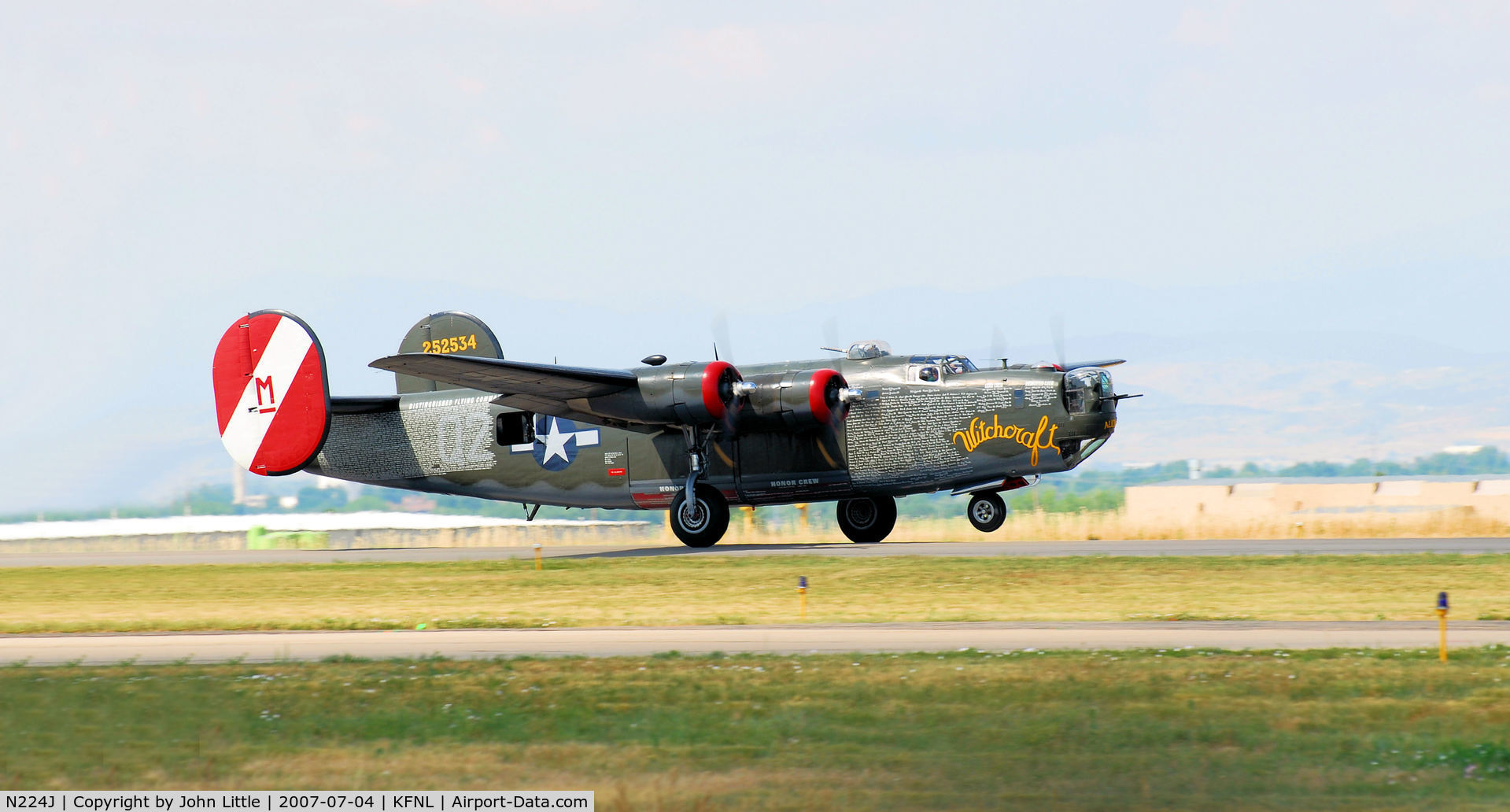 N224J, 1944 Consolidated B-24J-85-CF Liberator C/N 1347 (44-44052), B-24 Witchcraft Landing - Wings of Freedom