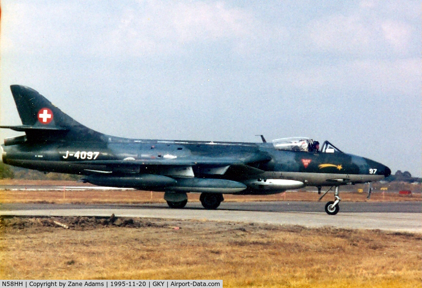 N58HH, 1958 Hawker Hunter F.58A C/N 41H-697464, Arrival Day at Texas Air Command Museum / Current registration C-GZIB