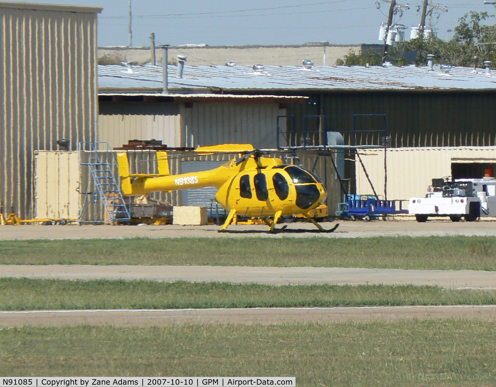 N91085, 2007 McDonnell Douglas 600N C/N Rn072, At mod shop, Grand Prairie, TX