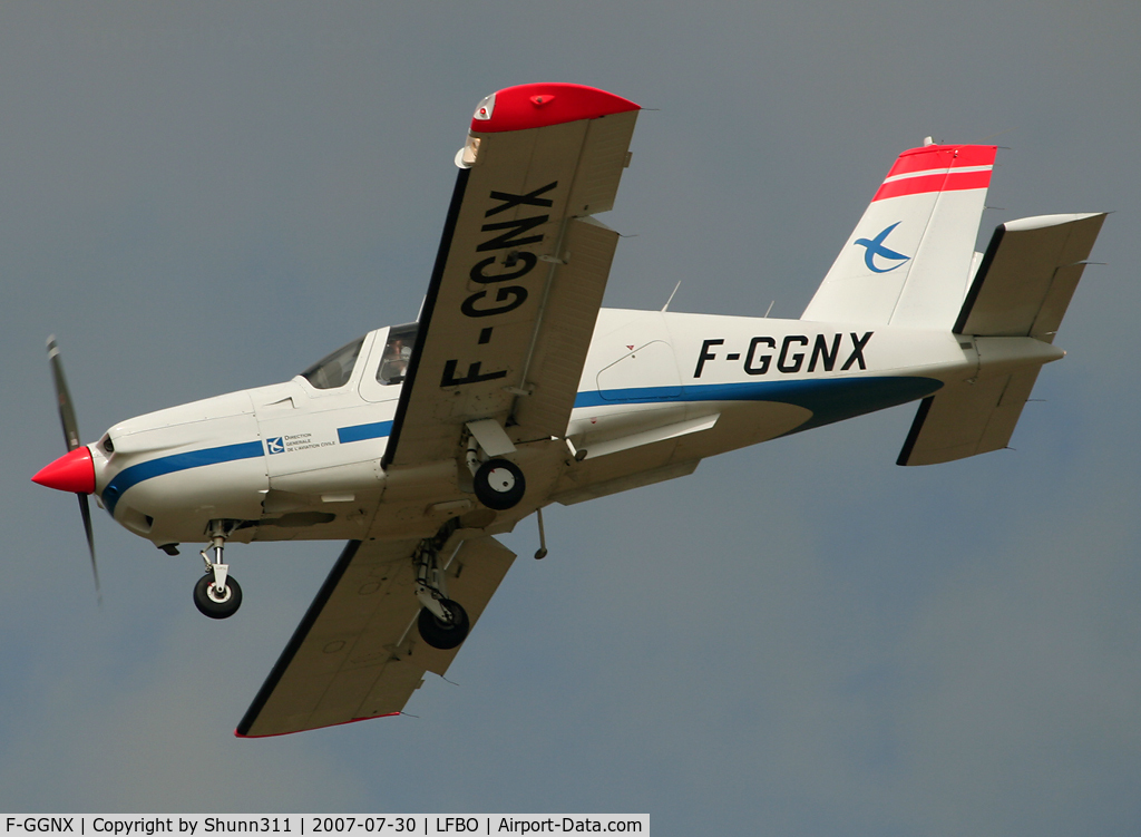 F-GGNX, 1991 Socata TB-20 C/N 1287, Landing rwy 32L