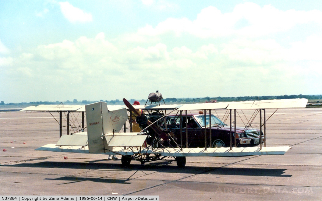N37864, 1980 Curtiss 107 Pusher Replica C/N LK495, Curtiss Pusher replica - Texas Sesquicentennial Air Show 1986