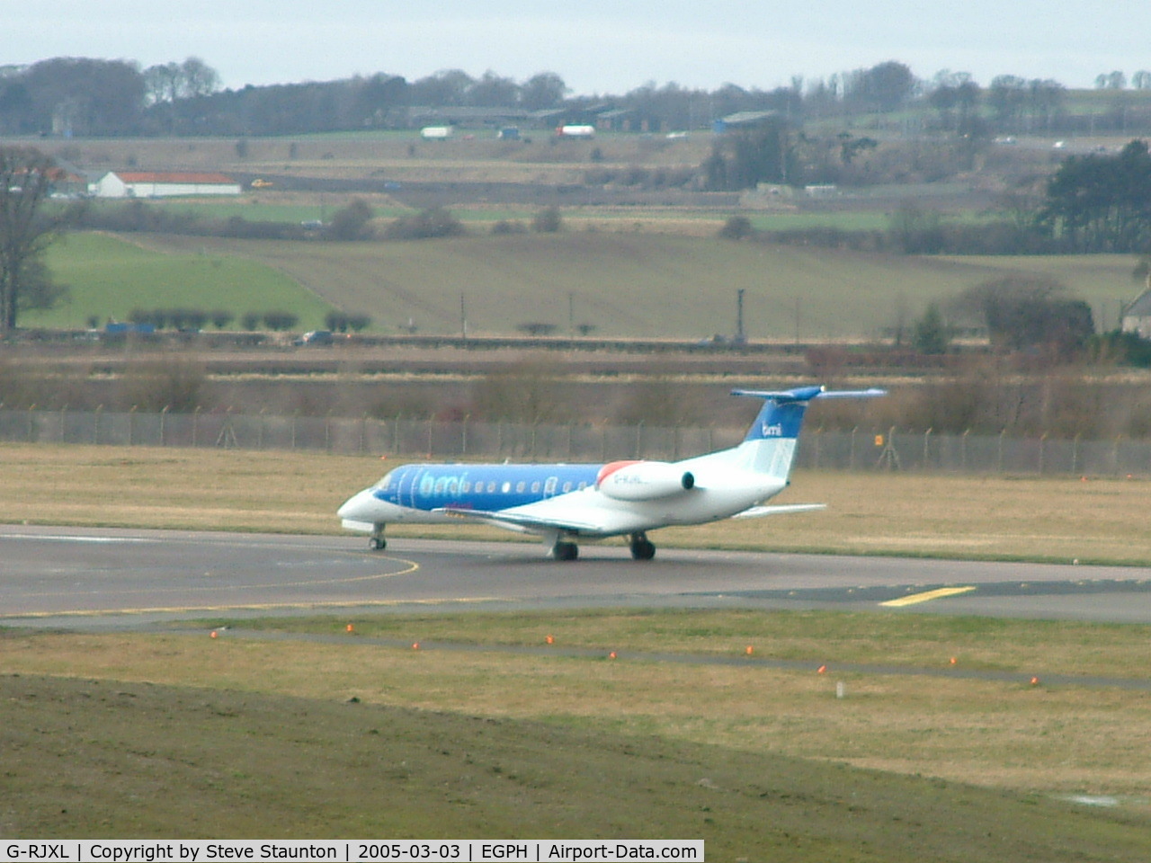 G-RJXL, 2001 Embraer ERJ-135ER (EMB-135ER) C/N 145376, Taken on a cold March afternoon at Edinburgh Airport