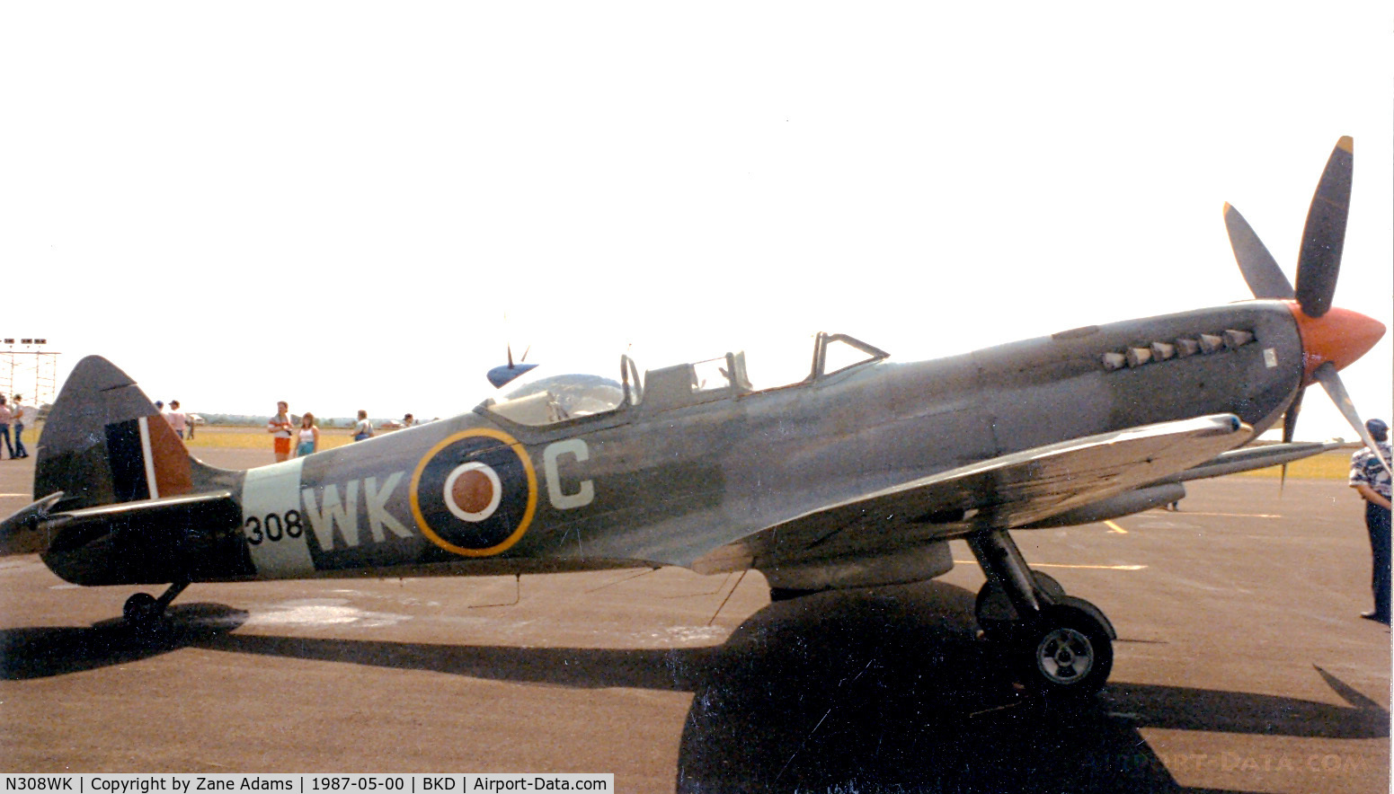N308WK, 1945 Supermarine 361 Spitfire Tr9 C/N CBAF.4494, TE-308 Spitfire