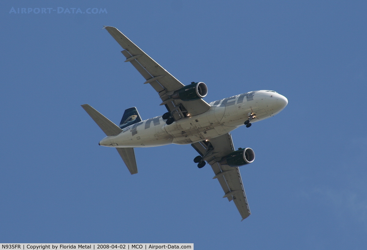 N935FR, 2004 Airbus A319-111 C/N 2318, Hector the Sea Otter