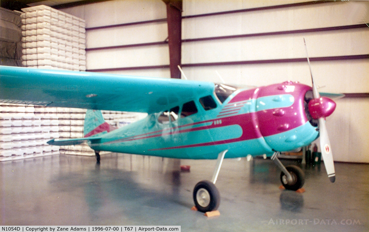 N1054D, 1951 Cessna 195A C/N 7666, At Hicks Field, Ft. Worth, TX