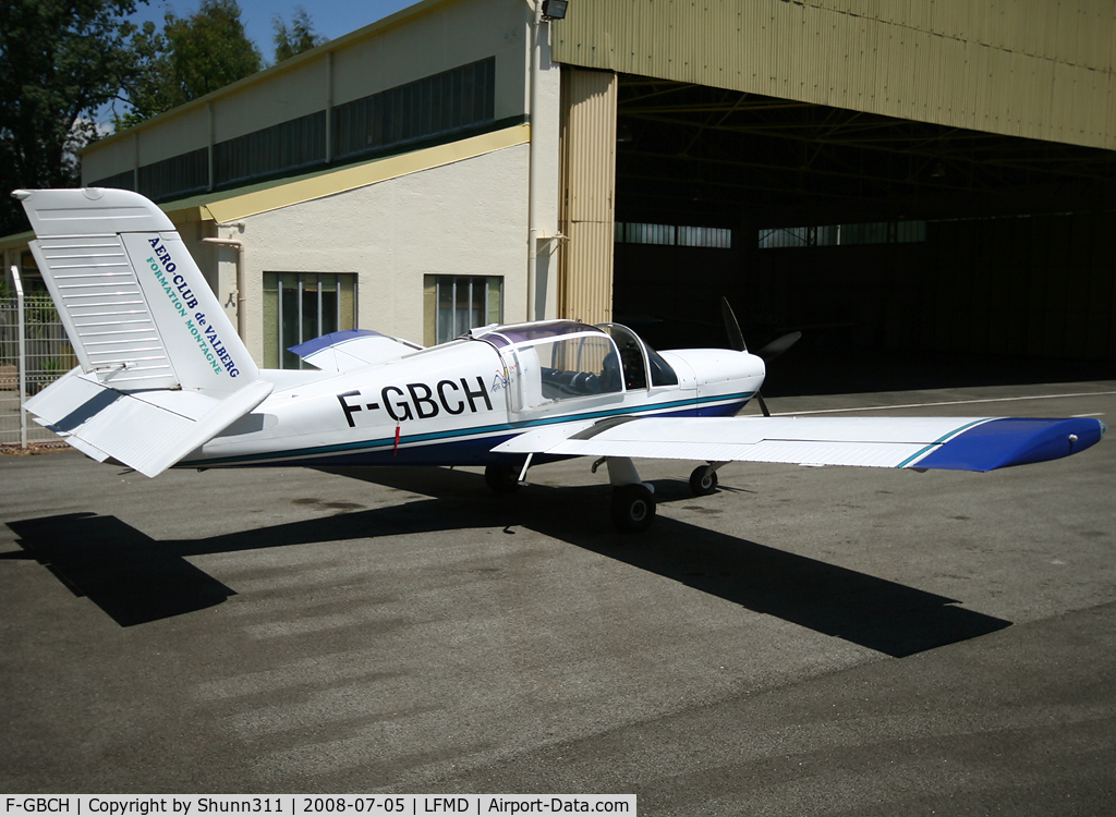 F-GBCH, Socata Rallye 180T Galerien C/N 3134, Parked in front of the Airclub...