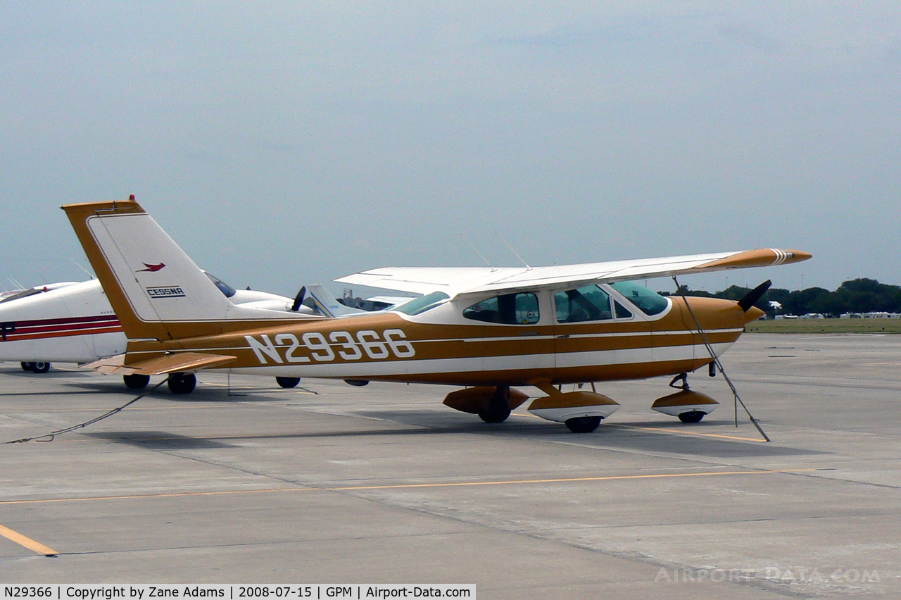 N29366, 1968 Cessna 177 Cardinal C/N 17700843, At Grand Prairie Municipal
