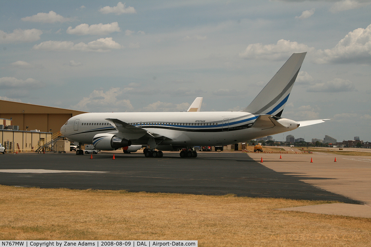 N767MW, 1982 Boeing 767-277 C/N 22694, Private Charter Aircraft at Dallas Love Field