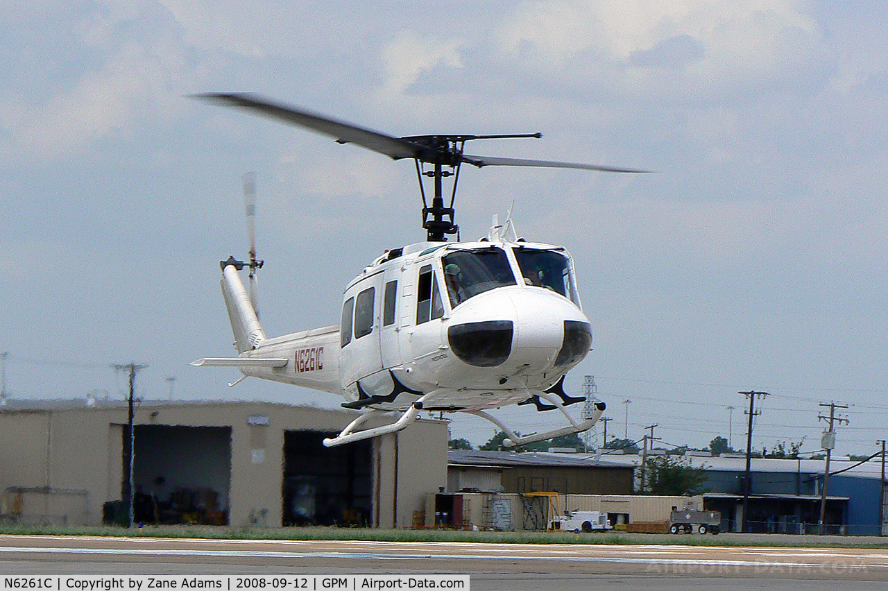 N6261C, 1968 Bell UH-1H Iroquois C/N 10451, Huey at Grand Prairie
