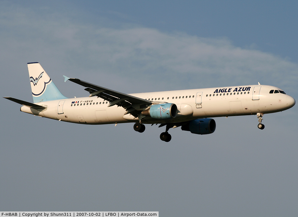 F-HBAB, 1998 Airbus A321-211 C/N 823, Landing rwy 14R