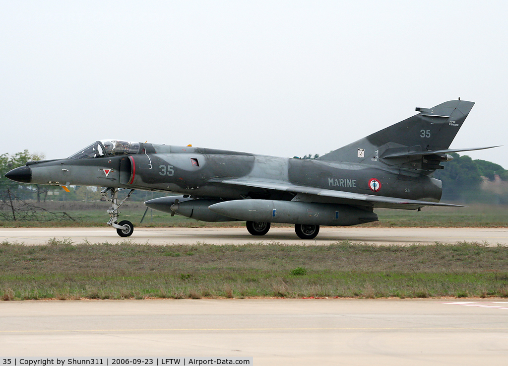 35, Dassault Super Etendard C/N 35, Come back from his demo flight during Navy Open Day 2006