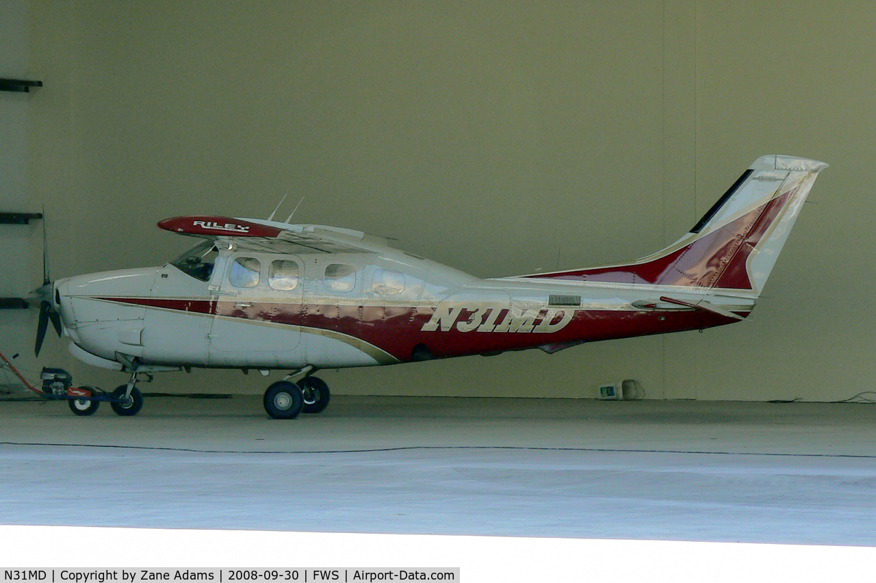 N31MD, 1980 Cessna P210N Pressurised Centurion C/N P21000595, At Spinks Airport