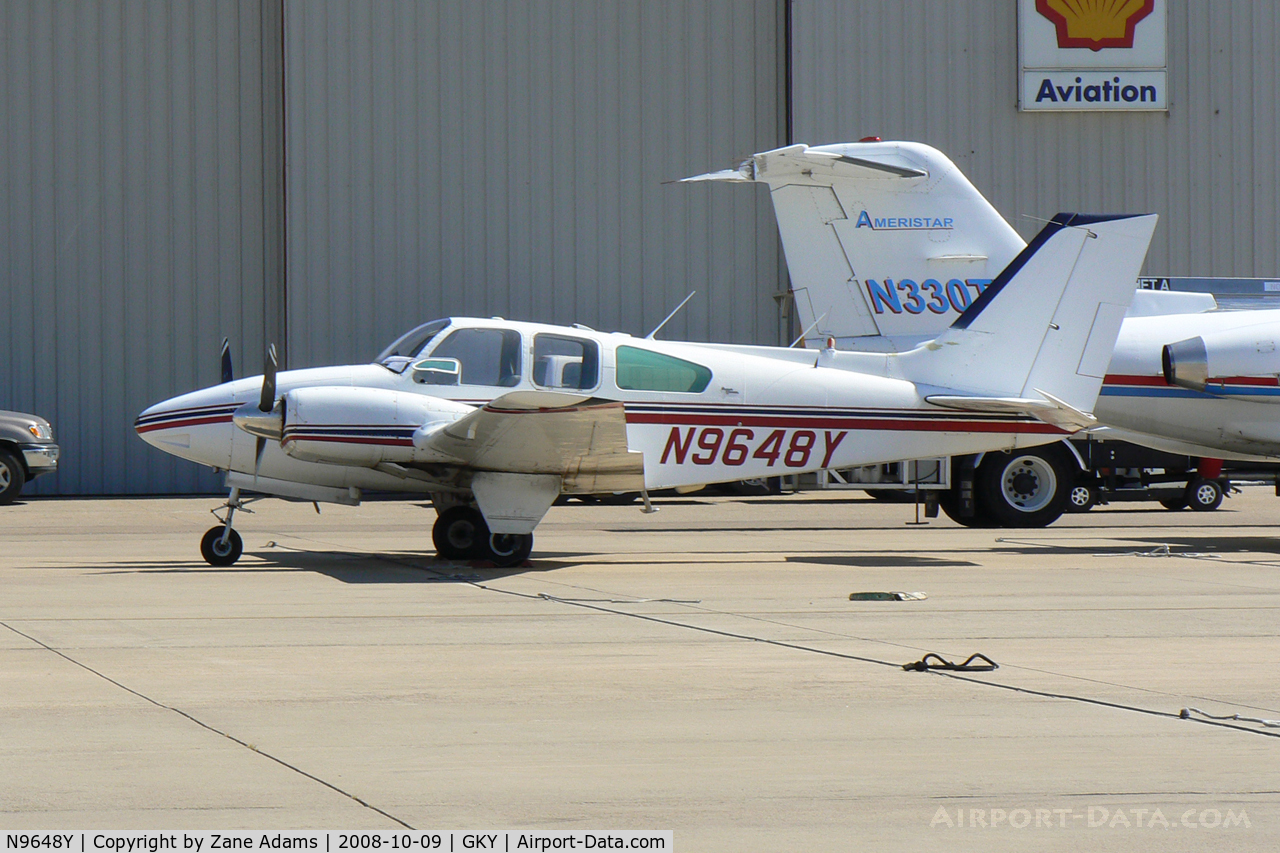 N9648Y, 1962 Beech 95-A55 Baron C/N TC-383, At Arlington Municipal - This aircraft was involved in an accdent on 2/12/09