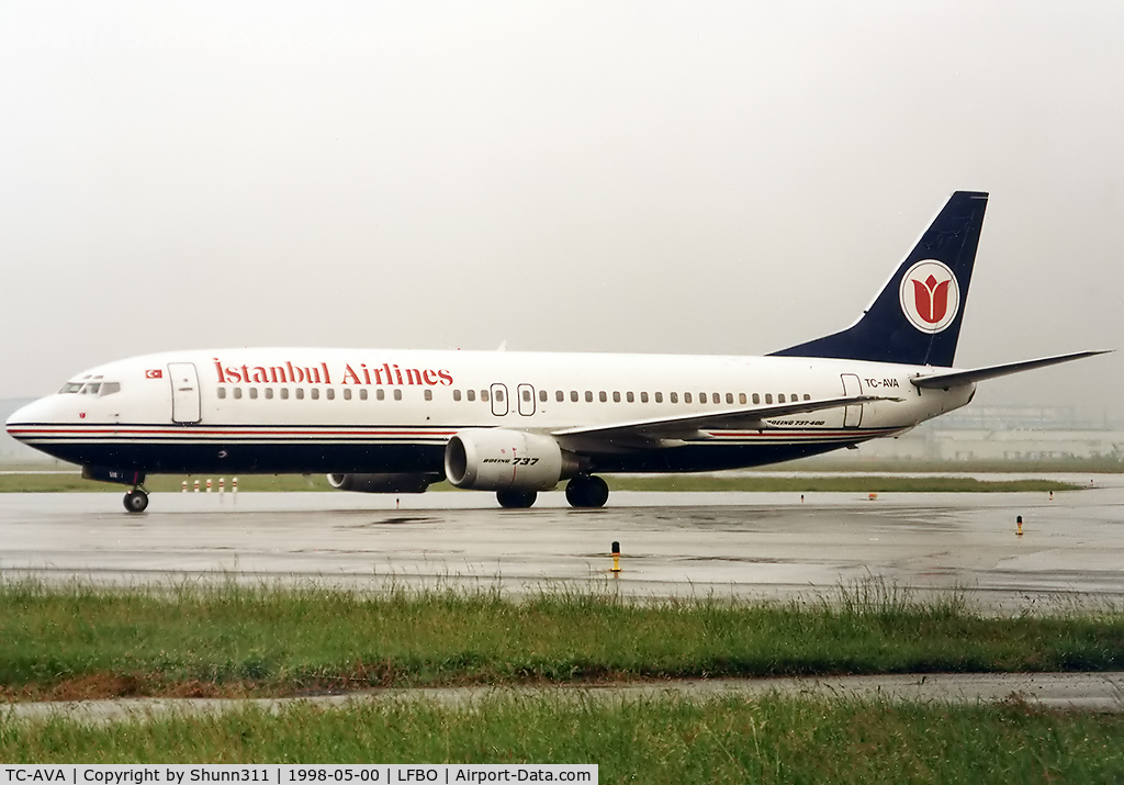 TC-AVA, 1992 Boeing 737-4S3 C/N 25594, Arriving from flight...