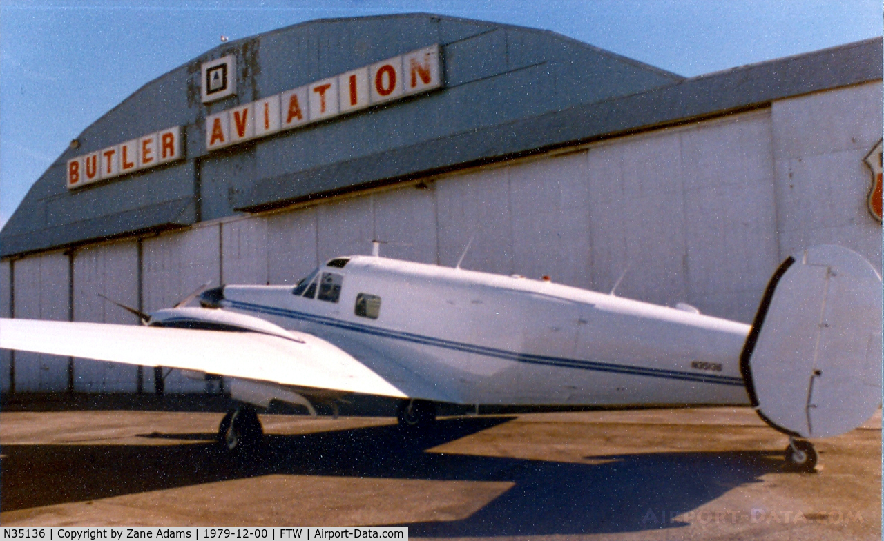 N35136, 1954 Beech C-45H Expeditor C/N AF-629, SMB Stage Lines at Meacham Field