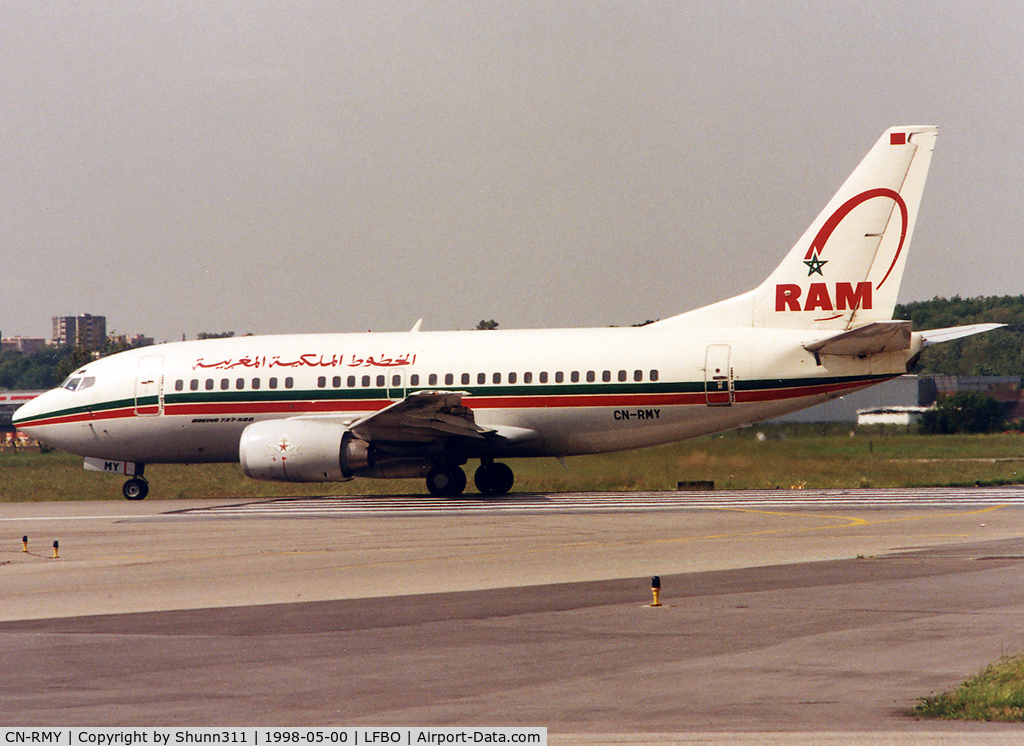 CN-RMY, 1992 Boeing 737-5B6 C/N 26525/2209, Ready for departure rwy 15L in old c/s...