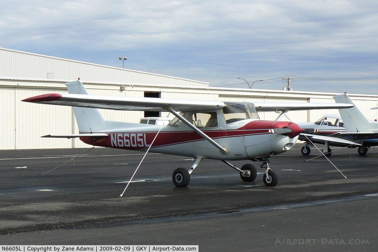 N6605L, 1980 Cessna 152 C/N 15284459, At Arlington Municipal