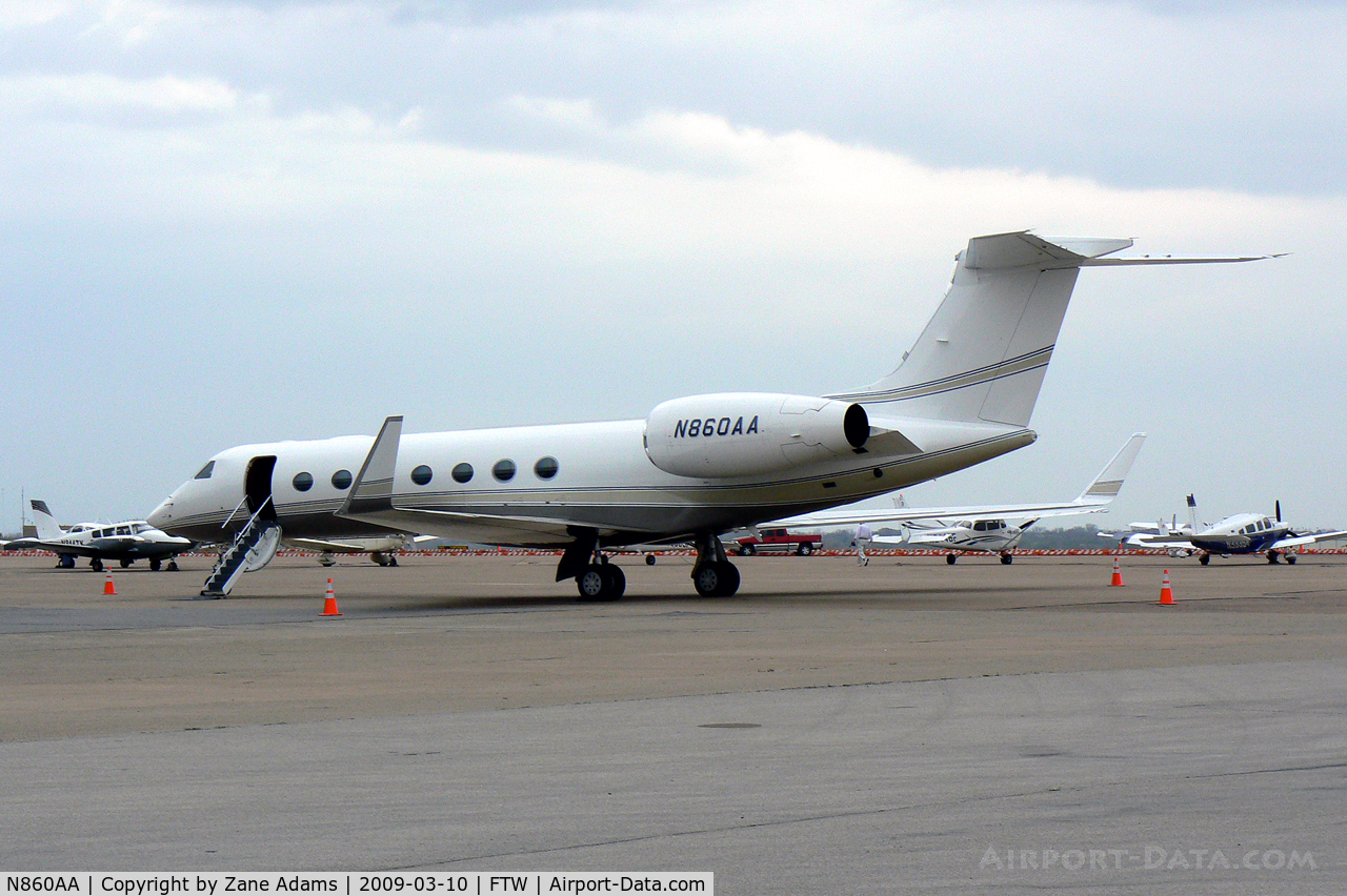 N860AA, 2005 Gulfstream Aerospace GV-SP (G550) C/N 5079, At Meacham Field