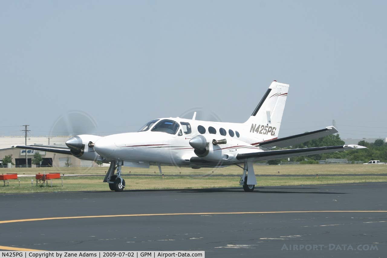N425PG, 1984 Cessna 425 Conquest I C/N 425-0200, At Grand Prairie Municipal