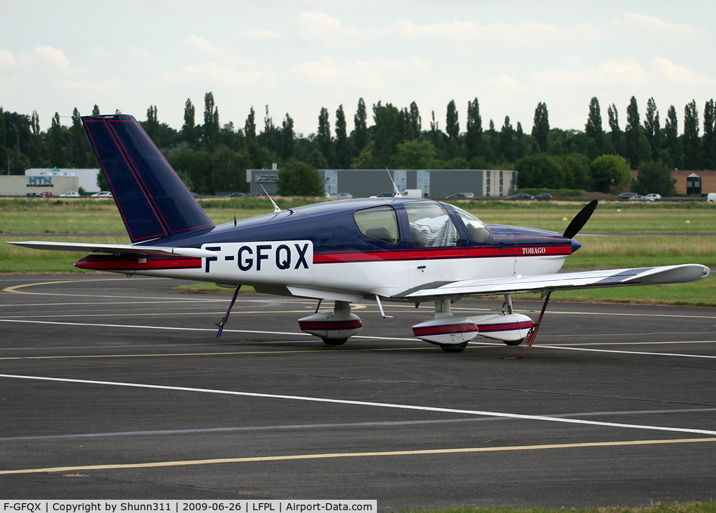 F-GFQX, Socata TB-10 Tobago C/N 663, Waiting a new light flight...