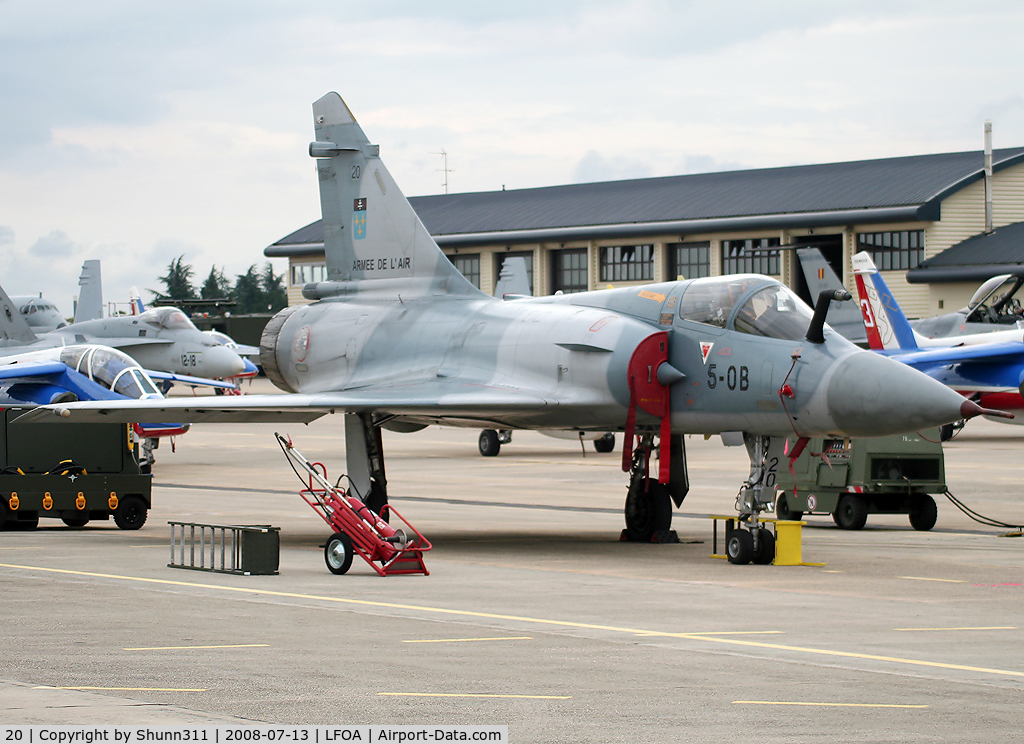 20, Dassault Mirage 2000C C/N 57, Used as a demo during LFOA Airshow 2008