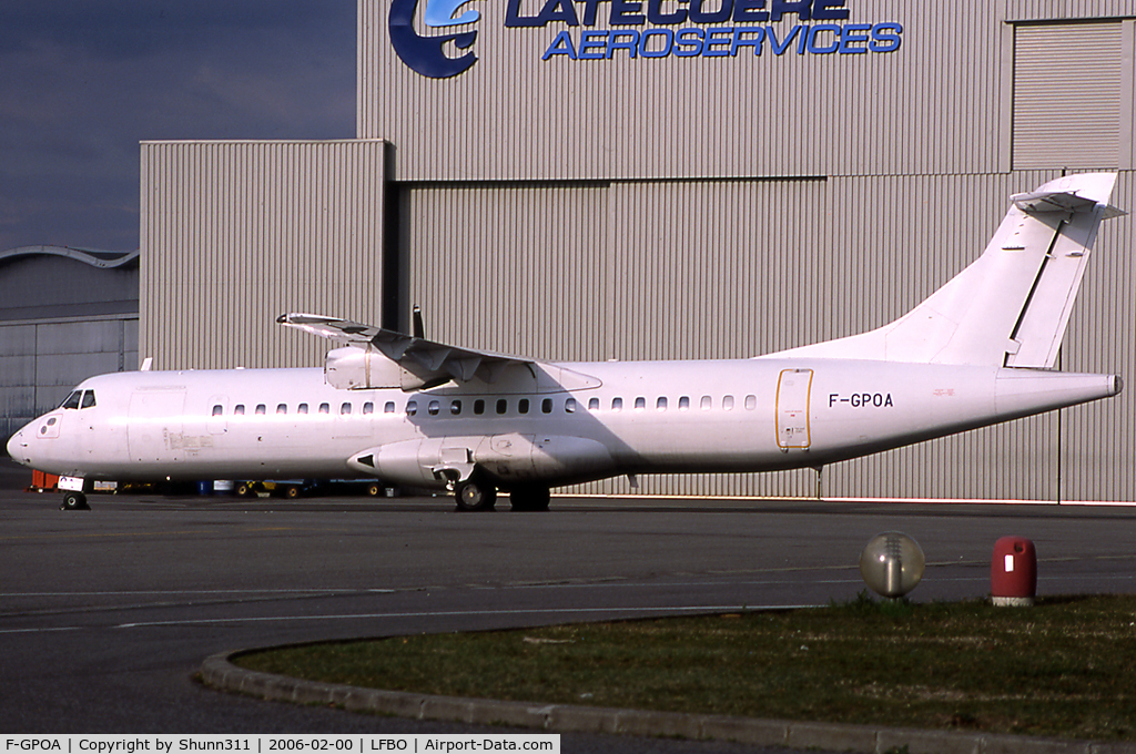 F-GPOA, 1990 ATR 72-202 C/N 204, Parked at the Latecoere Facility due to return to lessor...