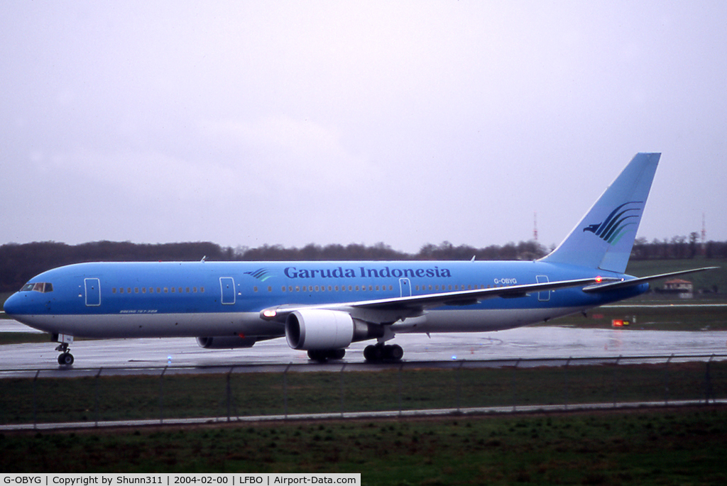 G-OBYG, 1999 Boeing 767-304 C/N 29137, Taxiing to the terminal... Was opb Britannia Airways...