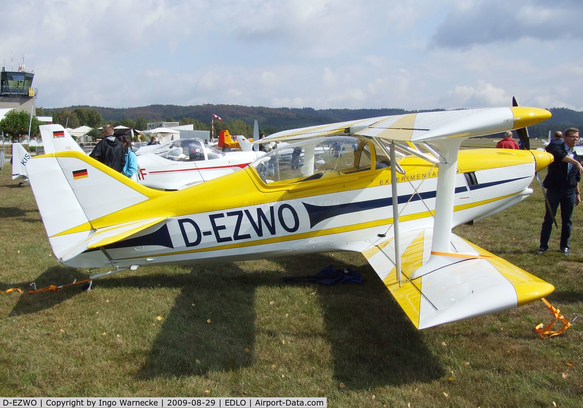 D-EZWO, B & F Funk FK-12 Comet C/N 012-037, B & F Funk (Siek) FK-12 Comet (with Wankel engine) at the 2009 OUV-Meeting at Oerlinghausen airfield