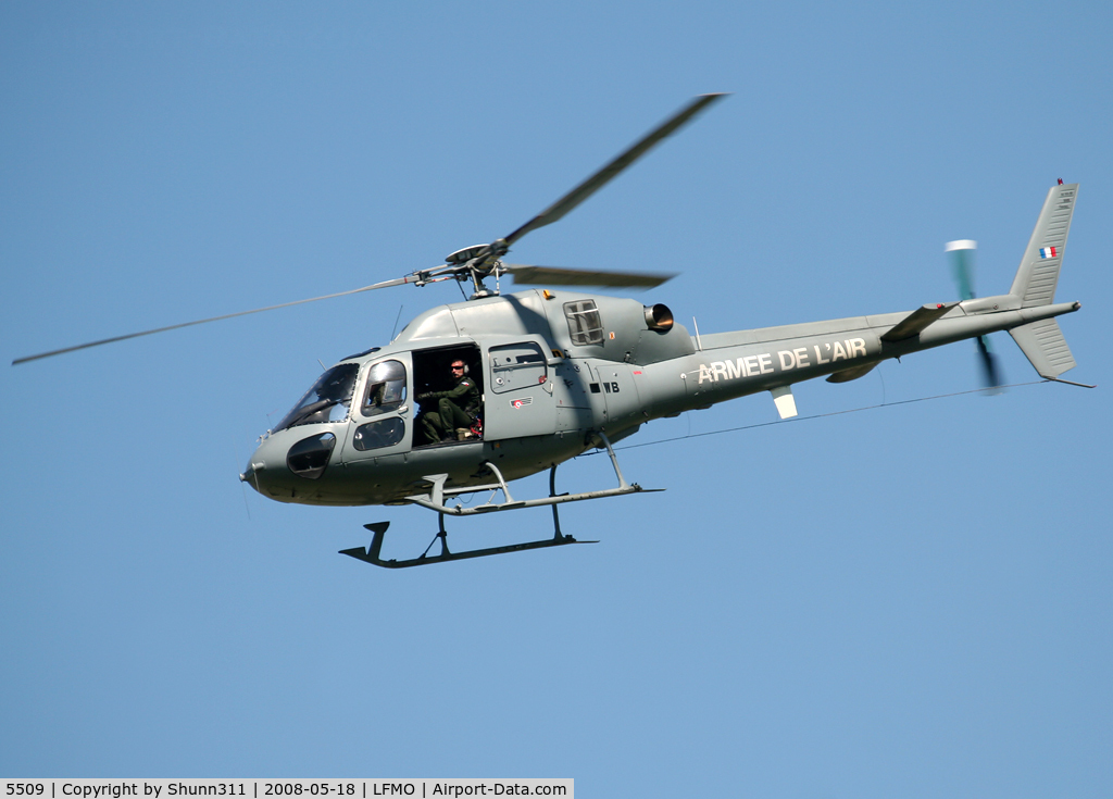 5509, Aérospatiale AS-555AN Fennec C/N 5509, Used as a demo helicopter during LFMO Airshow 2008