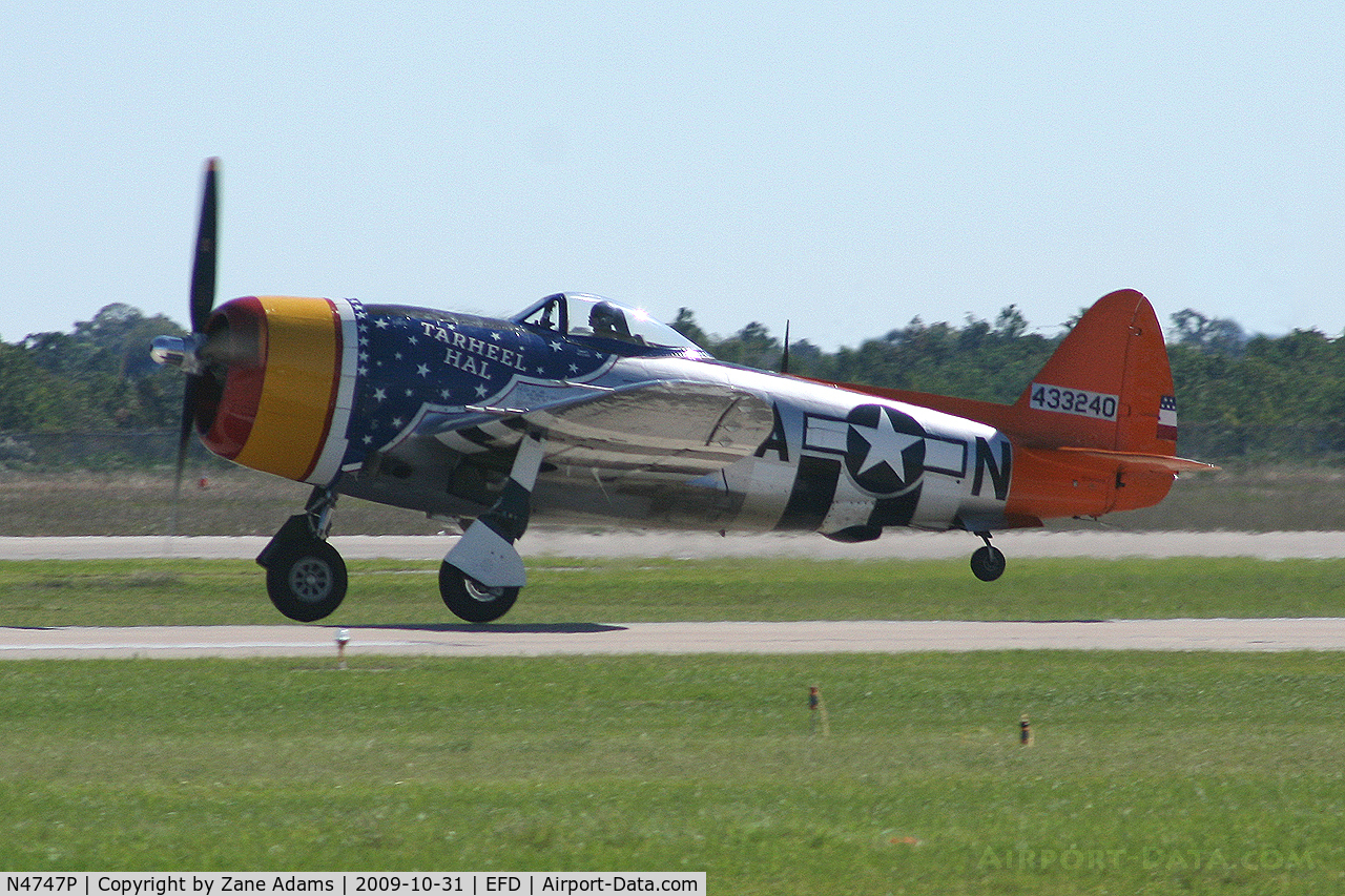 N4747P, 1945 Republic P-47D-40-RA Thunderbolt C/N 44-90368, At the 2009 Wings Over Houston Airshow