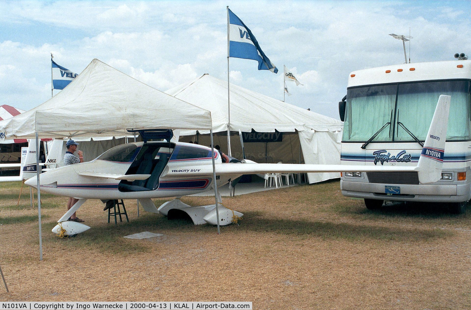 N101VA, 1999 Velocity Velocity C/N SFD 001, Velocity Aircraft Velocity at 2000 Sun 'n Fun, Lakeland FL