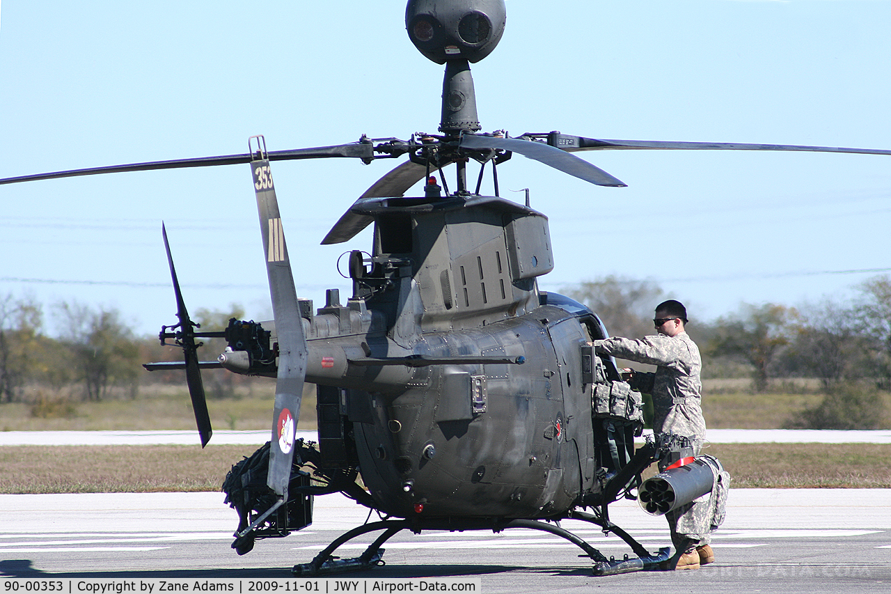 90-00353, 1990 Bell OH-58D(I) Kiowa Warrior C/N 43220, US Army OH-58D at Midway Airport (Midlothian, TX)