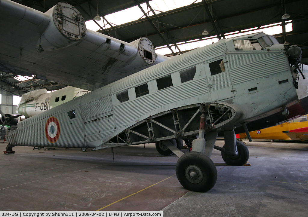 334-DG, Junkers (AAC) AAC-1 Toucan (Ju-52) C/N 216, Stored at Dugny