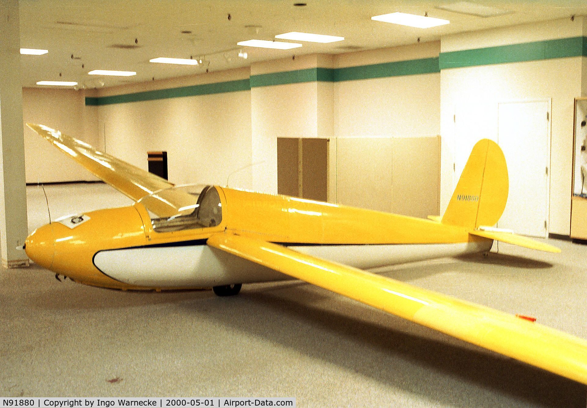 N91880, 1952 Schweizer SGS 1-23B C/N 17, Schweizer SGS 1-23B at the Niagara Aerospace Museum, Niagara Falls NY