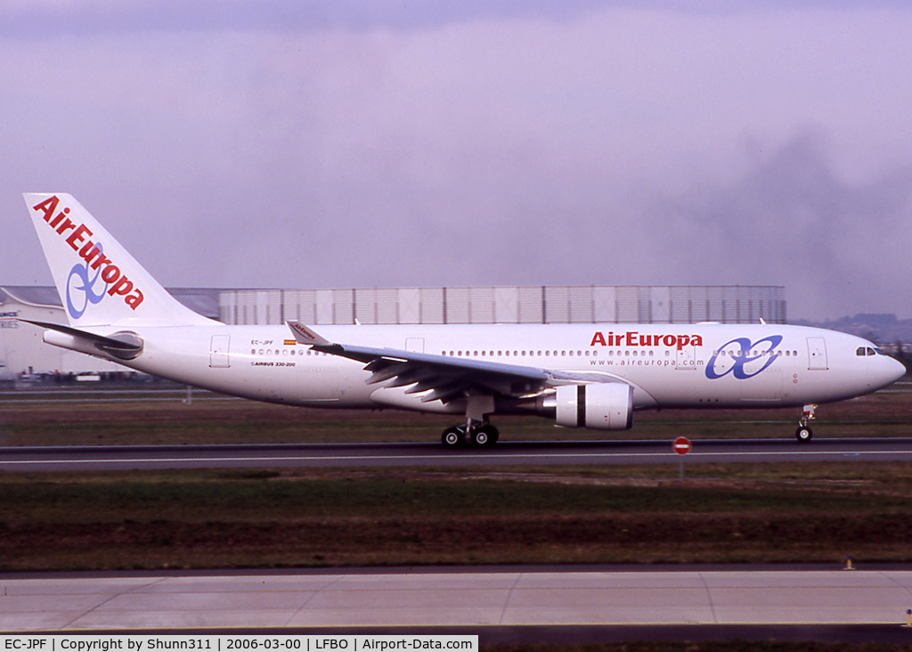 EC-JPF, 2006 Airbus A330-202 C/N 733, Come back from photo flight test with Airbus...