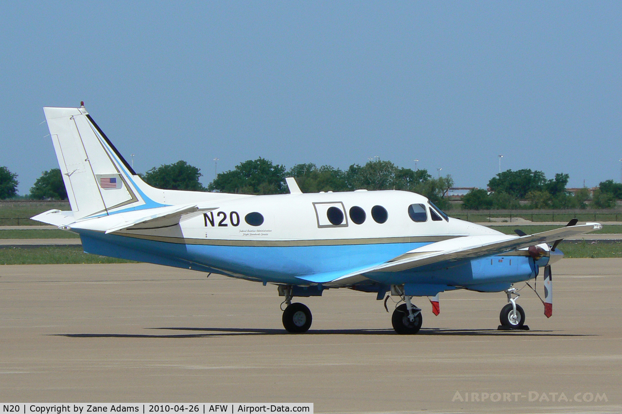 N20, 1980 Beech C90 King Air C/N LJ-912, FAA King Air at Alliance Airport, Ft. Worth, TX