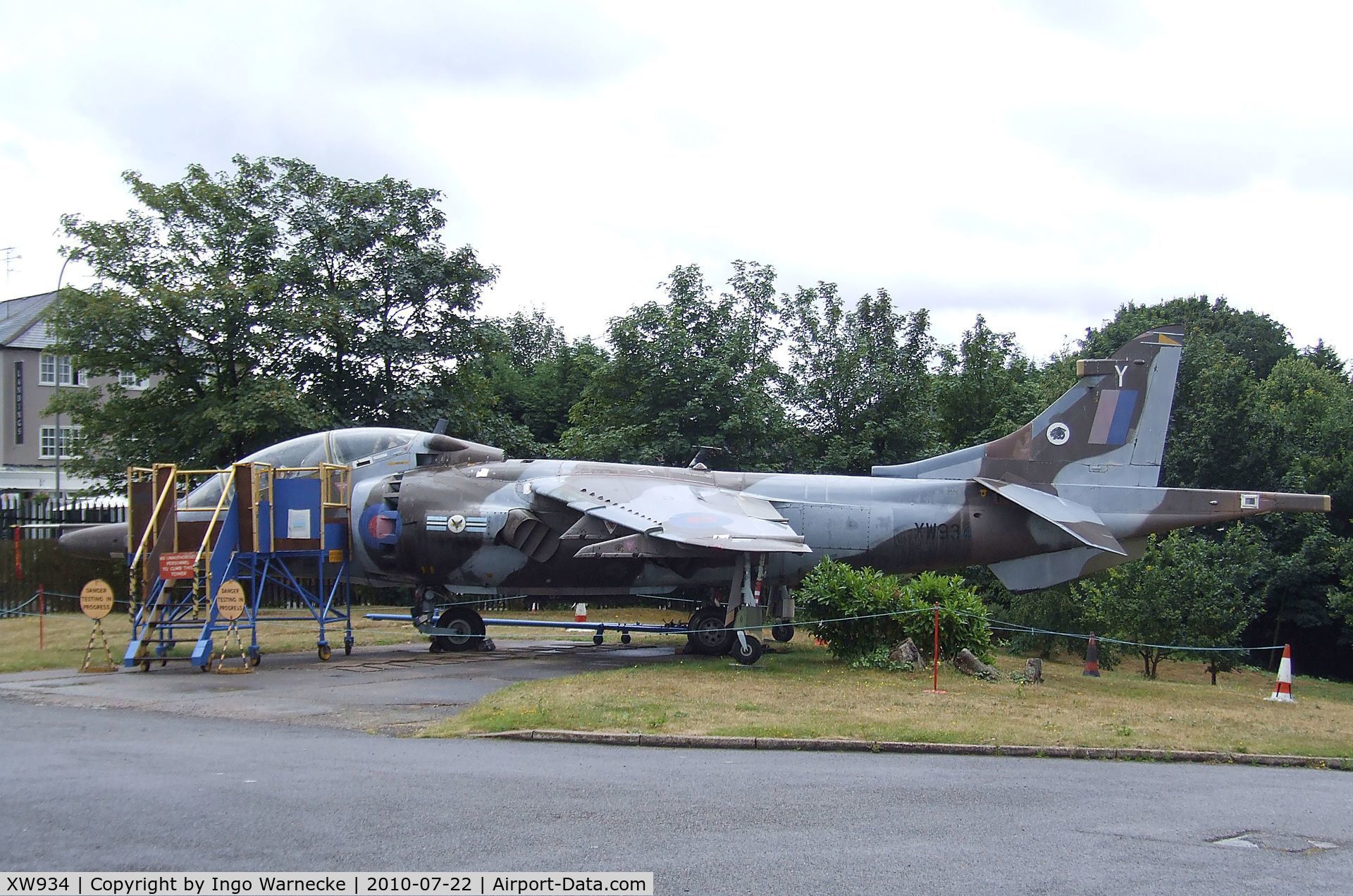 XW934, 1973 Hawker Siddeley Harrier T.4 C/N 212017, Hawker Siddeley Harrier T4 at the Farnborough Air Sciences Trust