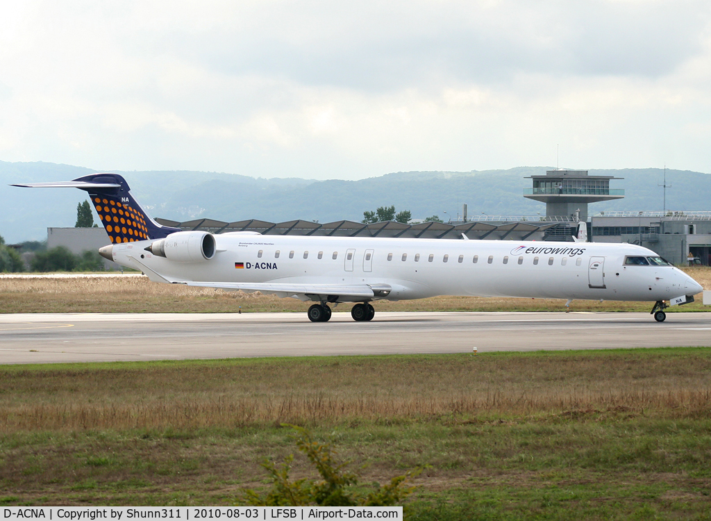 D-ACNA, 2009 Bombardier CRJ-900 NG (CL-600-2D24) C/N 15229, Lining up rwy 16 for departure...