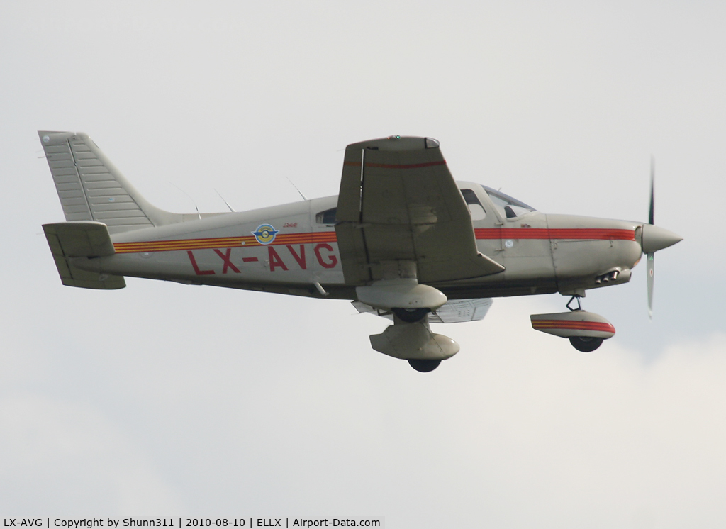 LX-AVG, 1986 Piper PA-28-236 Dakota C/N 28-8611006, Landing rwy 24