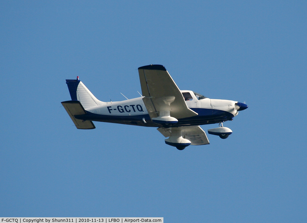 F-GCTQ, Piper PA-28-181 C/N 288090297, Landing rwy 14L