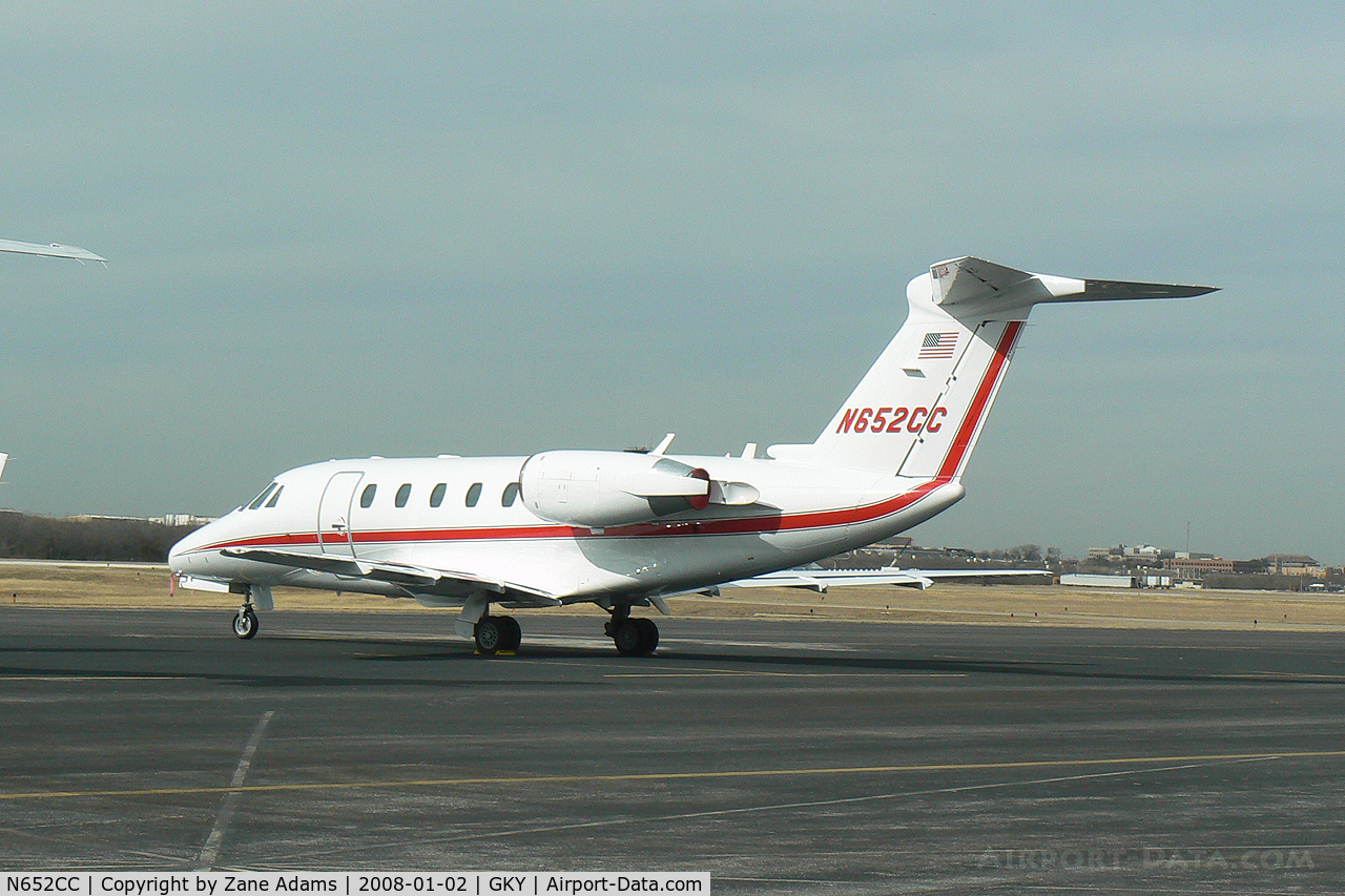N652CC, 1999 Cessna 650 Citation VII C/N 650-7107, At Arlington Municipal Airport